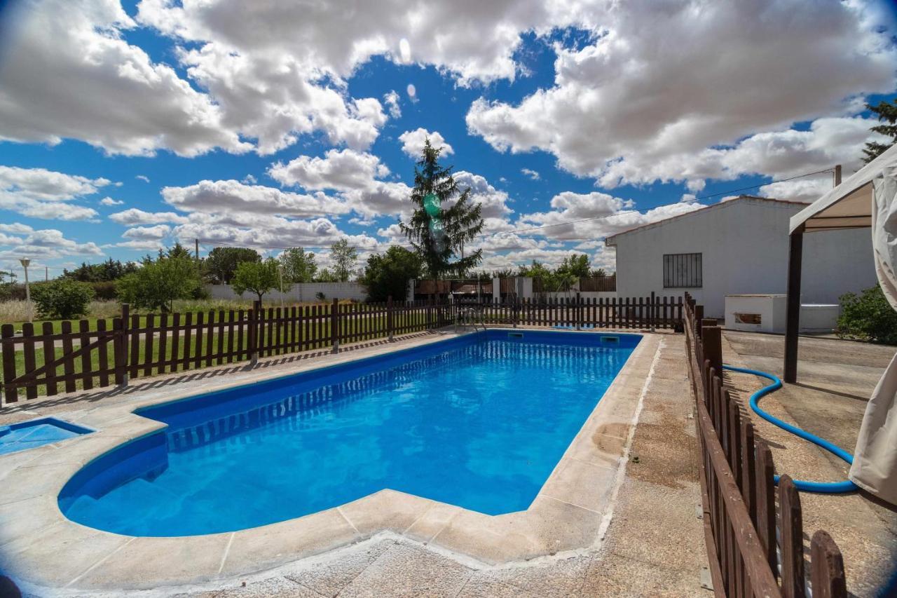 Finca Alonso Piscina en Villargordo del Cabriel Esterno foto